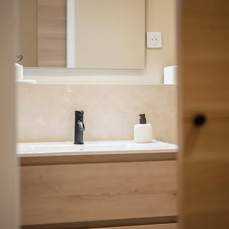 Le Gioffredo, Rénové - Proche - Coeur De Apartamento